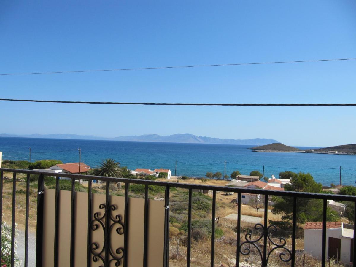 Eugenia Travasarou Sea View Appartments Diakofti 外观 照片