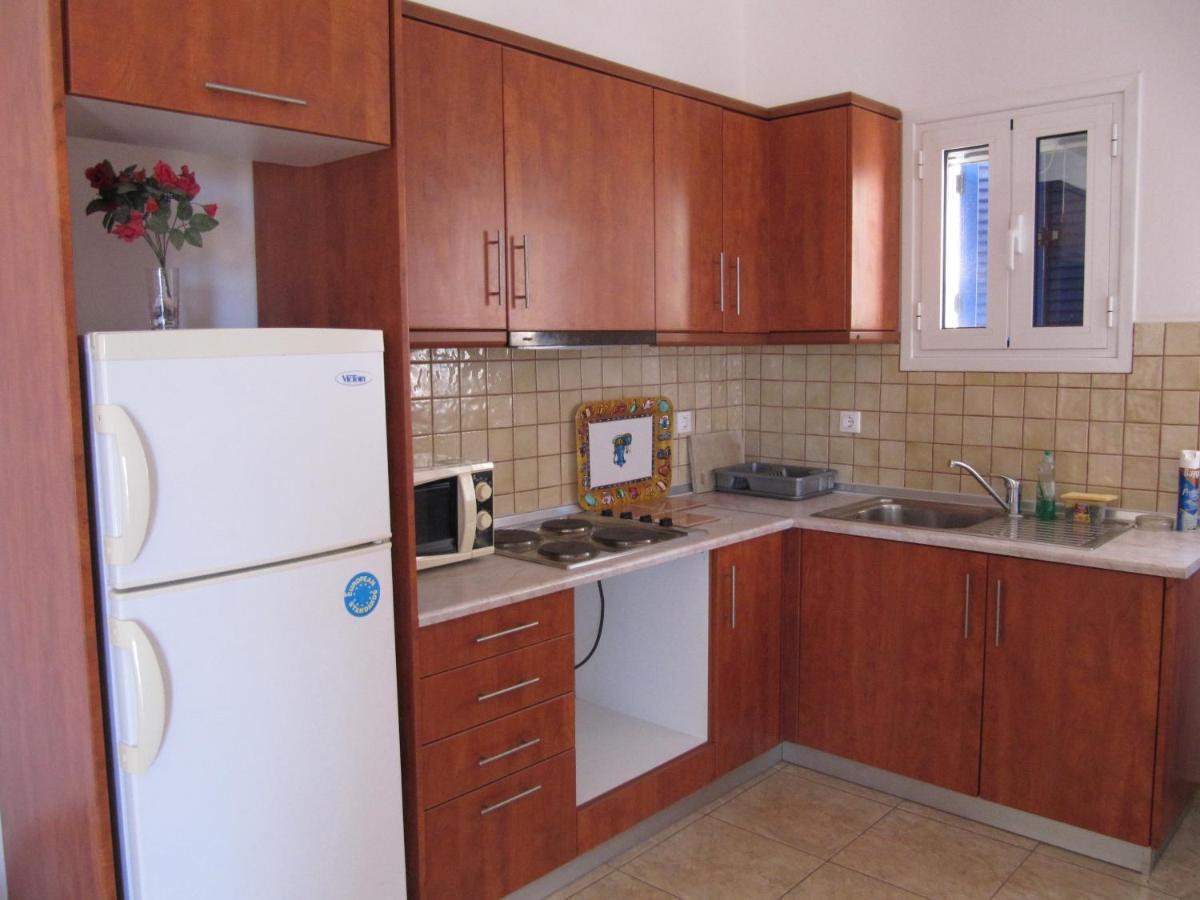 Eugenia Travasarou Sea View Appartments Diakofti 外观 照片