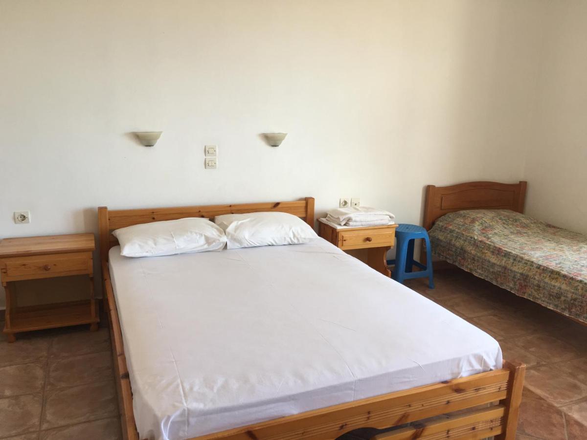 Eugenia Travasarou Sea View Appartments Diakofti 外观 照片