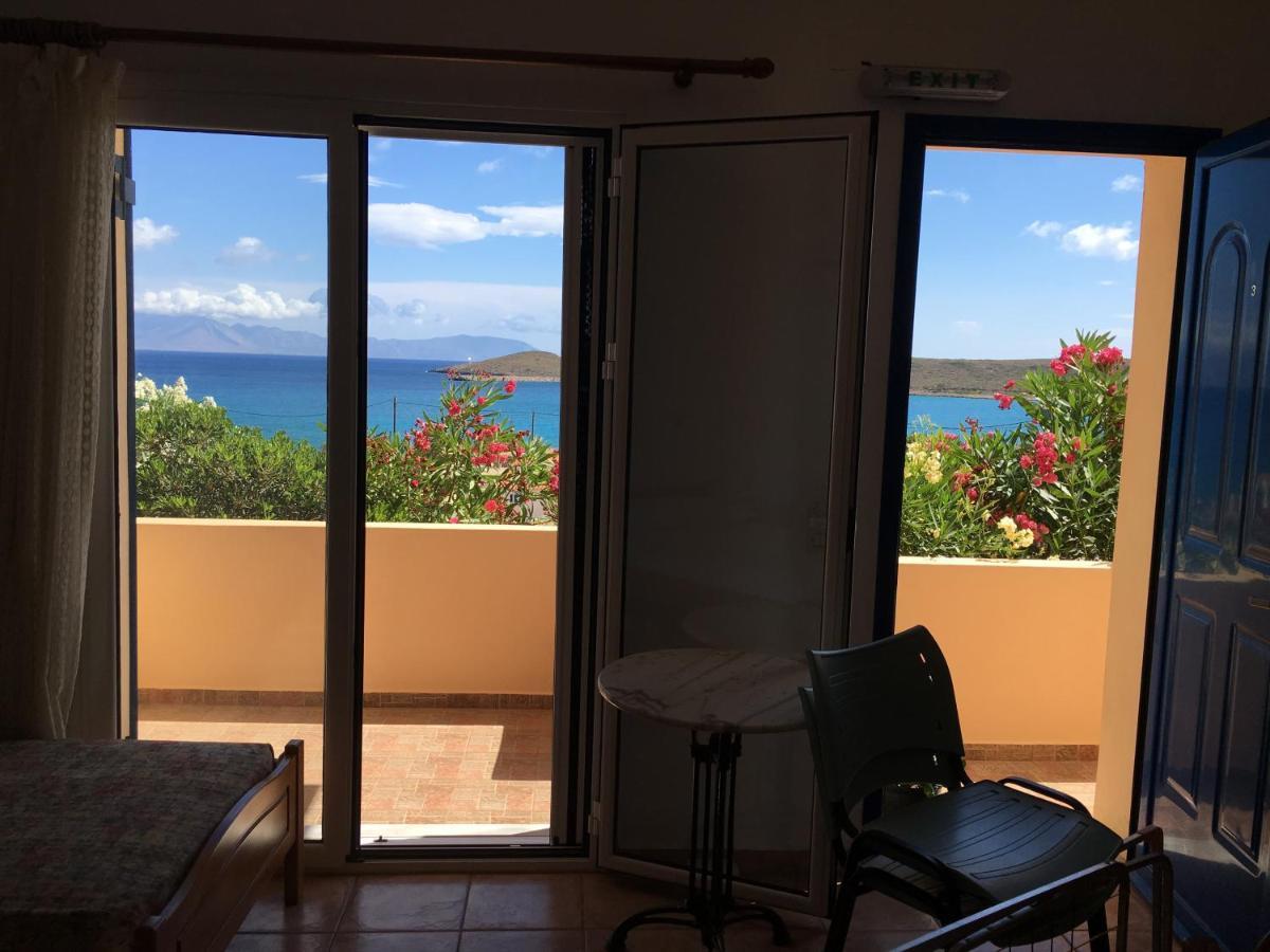 Eugenia Travasarou Sea View Appartments Diakofti 外观 照片